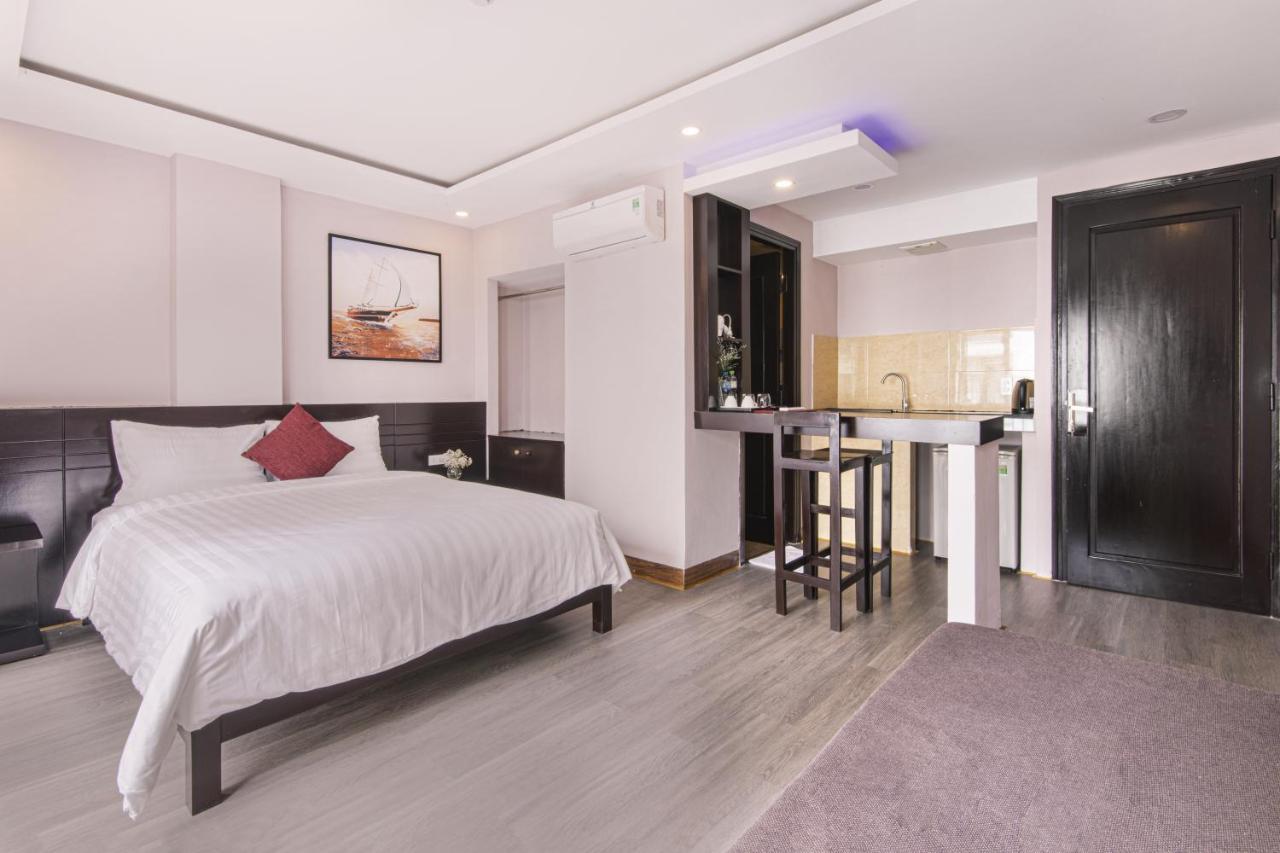 Aparthotel Vu & *